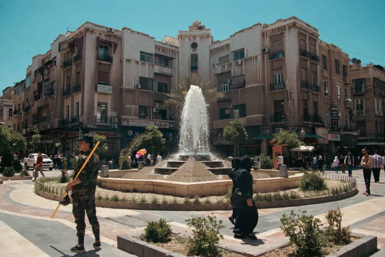 دوبلكس راقٍ في المالكي قرب السفارات